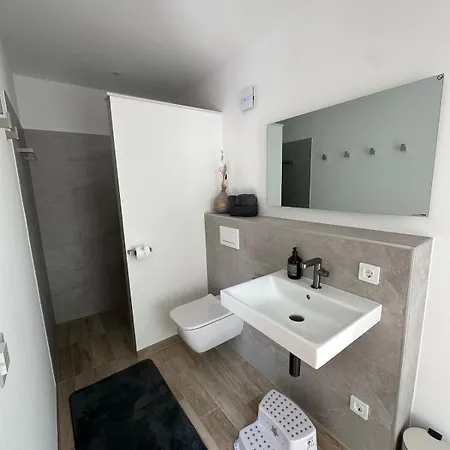Wellness Am Mit Beheizbarem Pool, Whirlpool, Sauna Nyaraló
